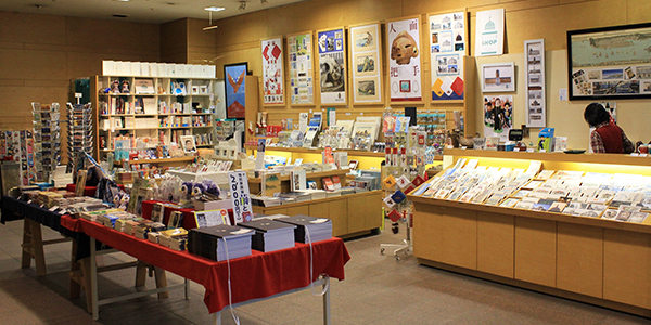 museum shop