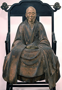夢窓疎石坐像　瑞泉寺蔵